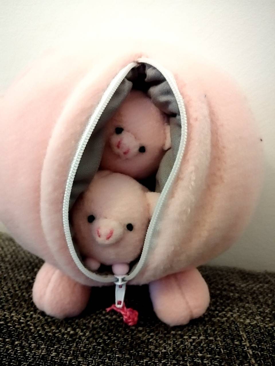 Pig with 3 baby piggies, pregnant stuffed animal, soft toy